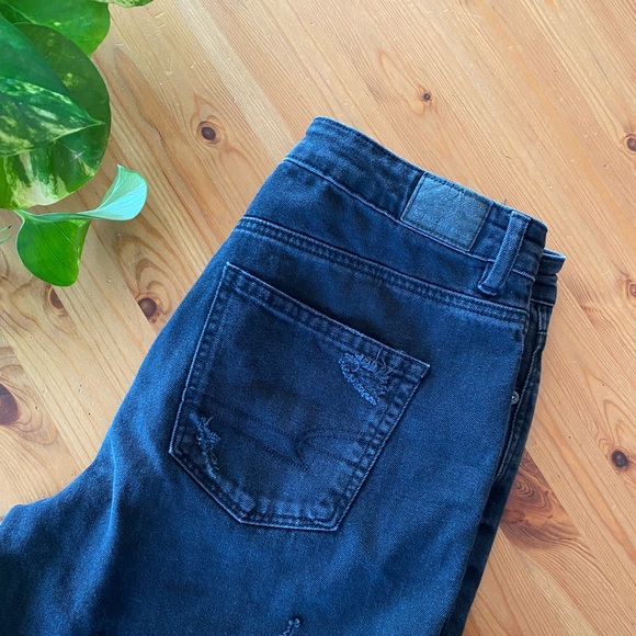 Denim - American Eagle Mom Jeans